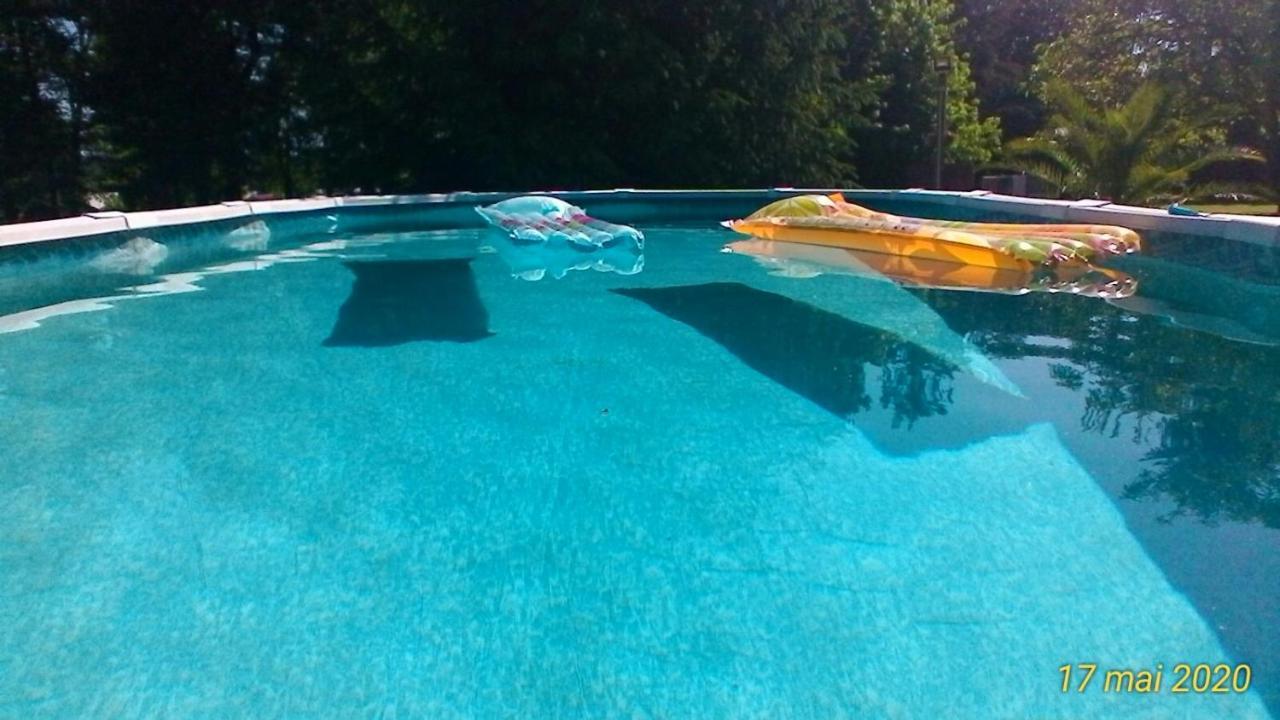 Le Clos Des Palombes Wifi Climatisation Saint-Pierre-du-Mont  Bagian luar foto