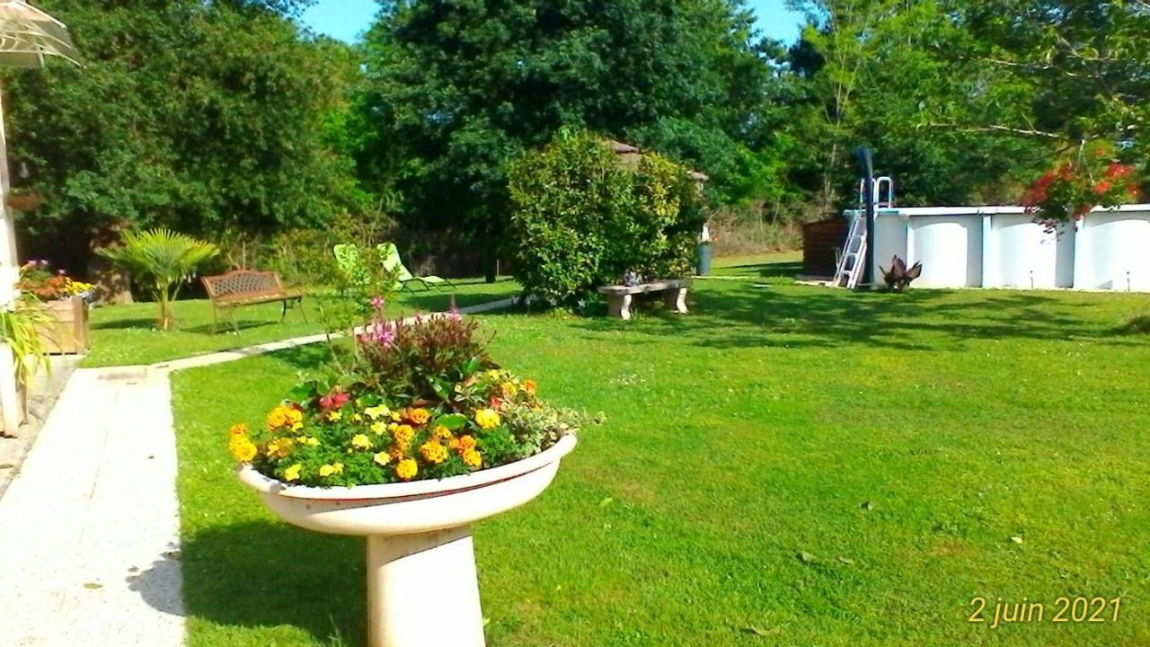 Le Clos Des Palombes Wifi Climatisation Saint-Pierre-du-Mont  Bagian luar foto