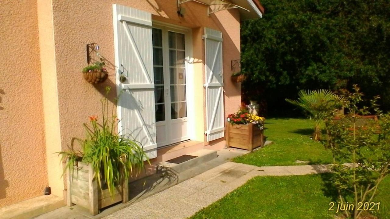 Le Clos Des Palombes Wifi Climatisation Saint-Pierre-du-Mont  Bagian luar foto