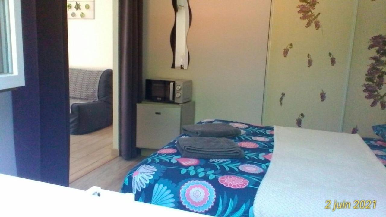 Le Clos Des Palombes Wifi Climatisation Saint-Pierre-du-Mont  Bagian luar foto