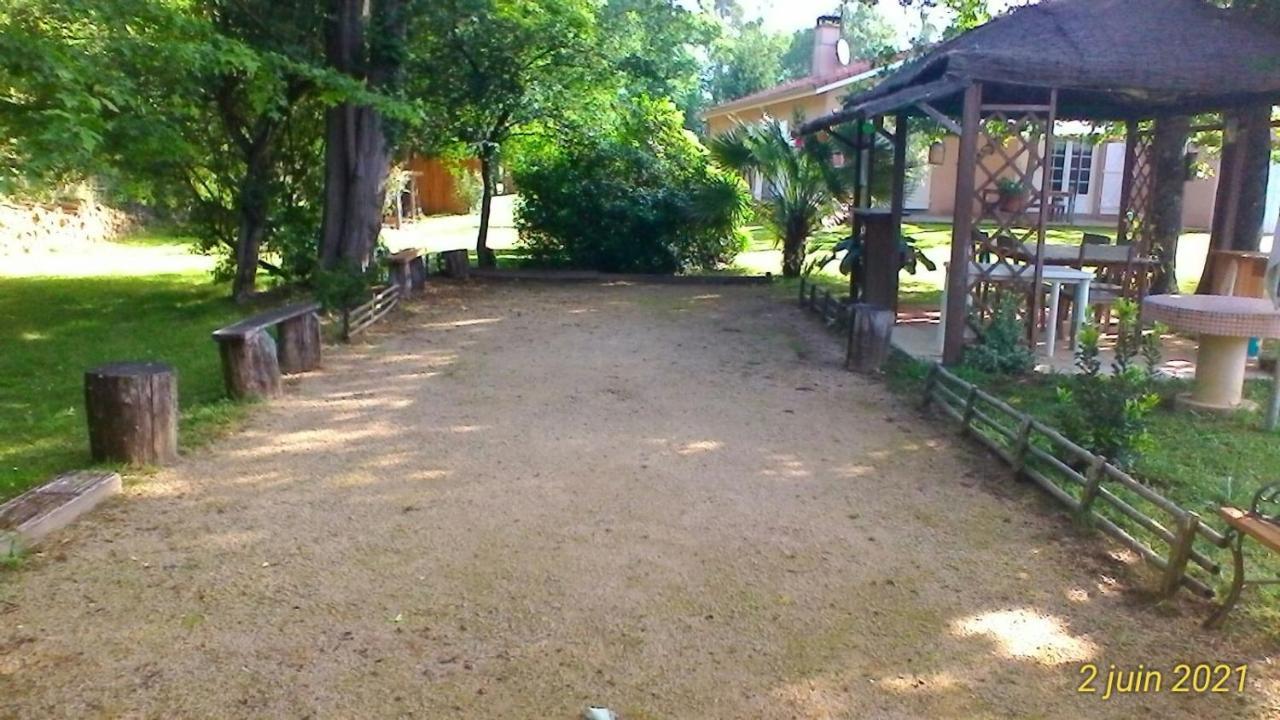 Le Clos Des Palombes Wifi Climatisation Saint-Pierre-du-Mont  Bagian luar foto