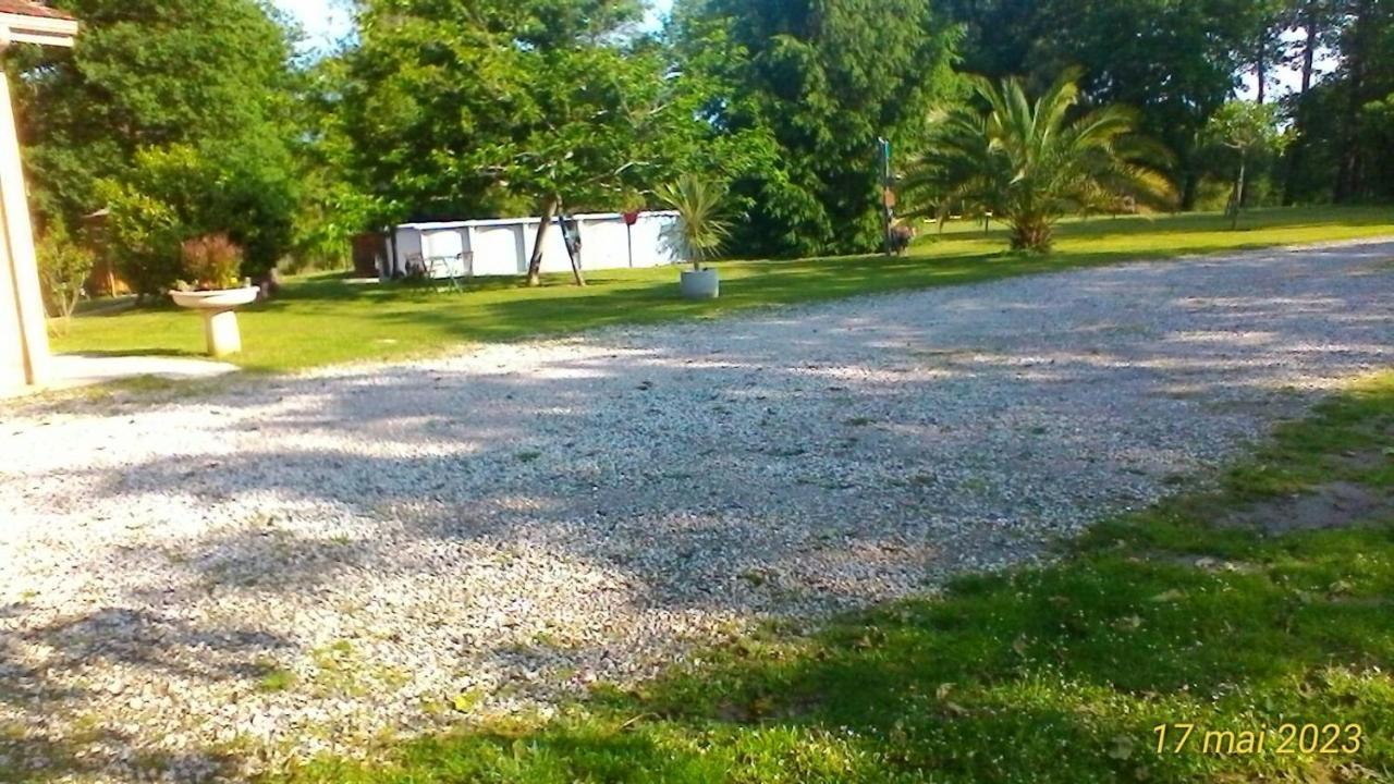 Le Clos Des Palombes Wifi Climatisation Saint-Pierre-du-Mont  Bagian luar foto